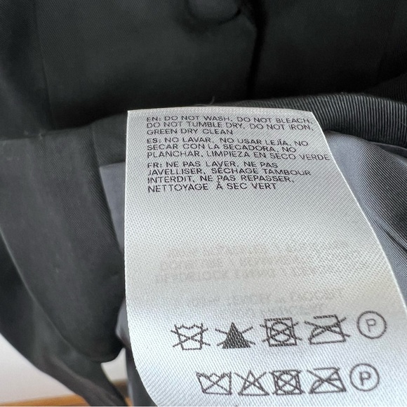 Reformation Black Billie Vest - Picture 6 of 7